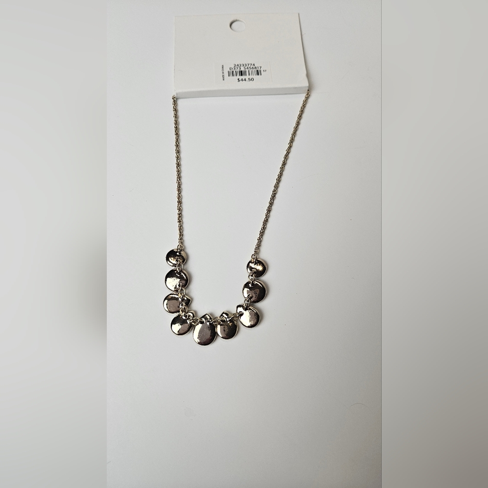 Loft Necklace -Golden tone with Rhinestones - Picture 6 of 7